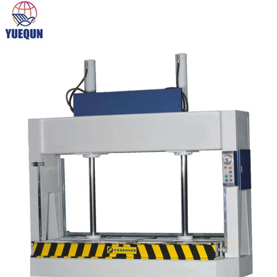 Máquina de prensado en frío para puertas de madera